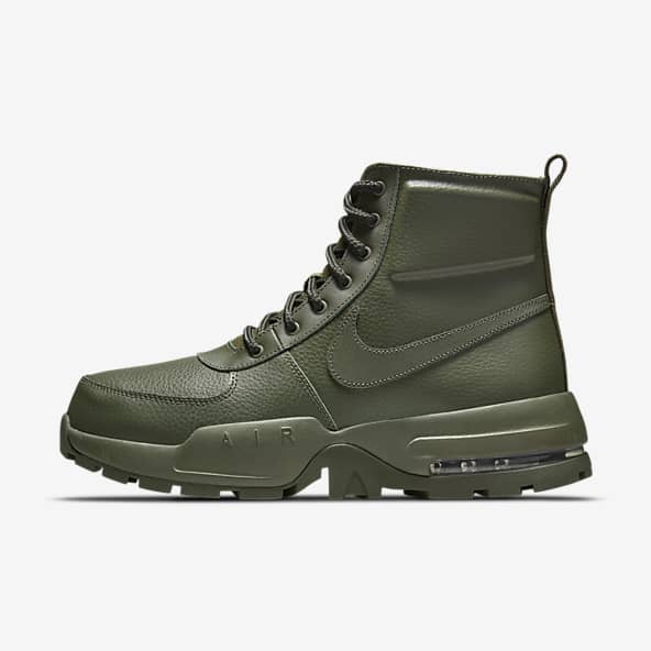 Water Resistant Shoes. Nike